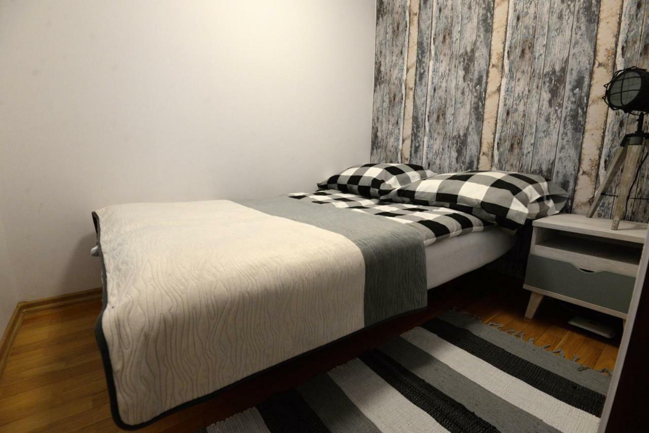 Apartament Columbus Ustrzyki Dolne Exterior foto