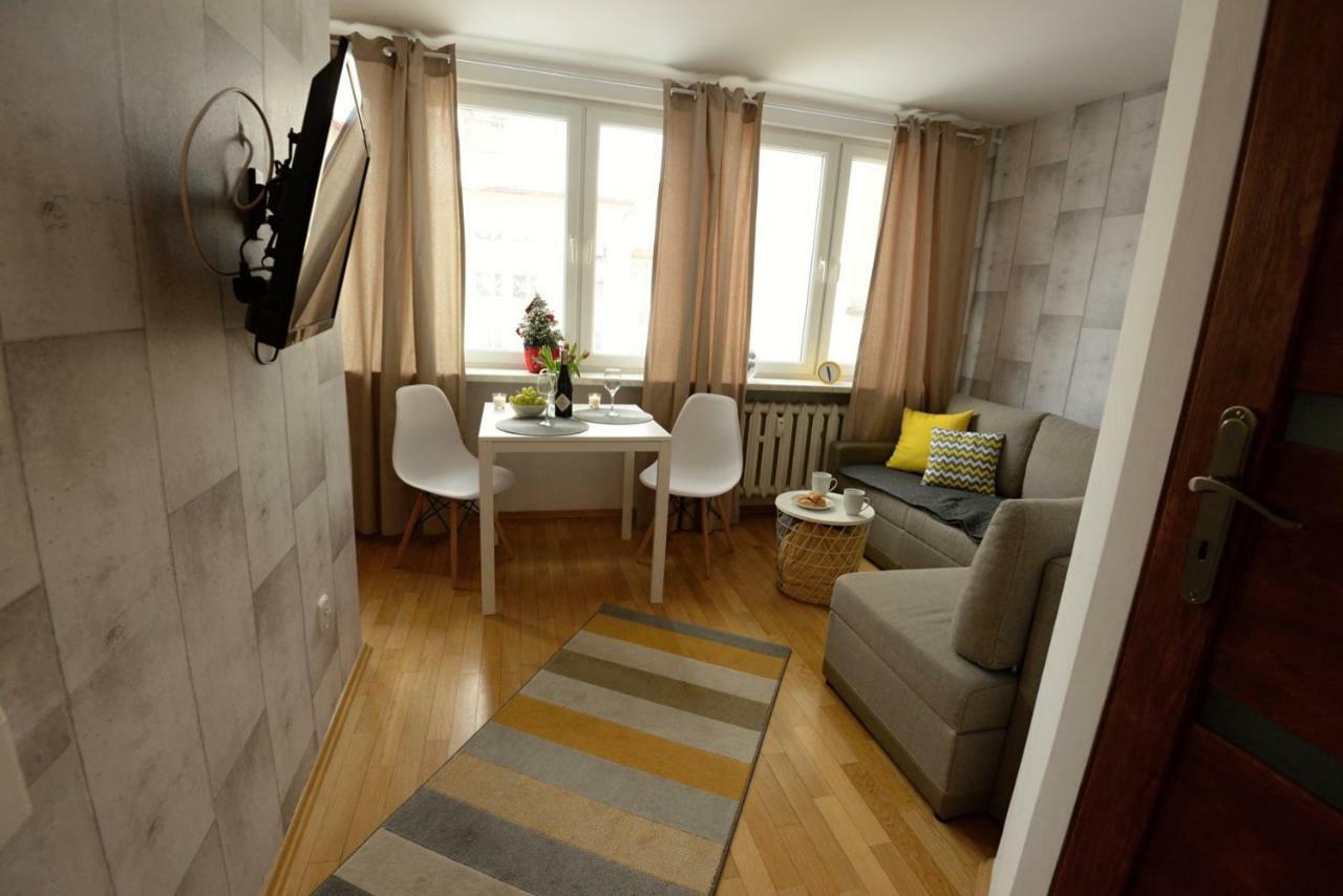 Apartament Columbus Ustrzyki Dolne Exterior foto